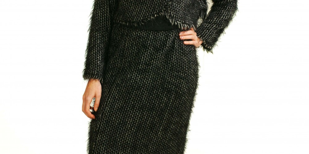 Chaqueta de punto de lana corta sin cuello