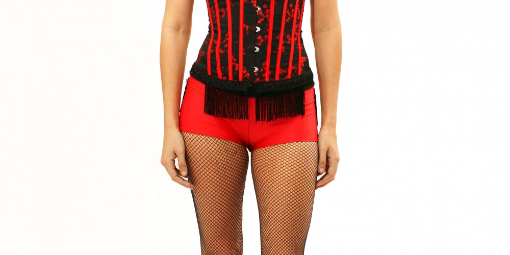 Conjunto de mini short y corsé rígido en brocado y raso rojo