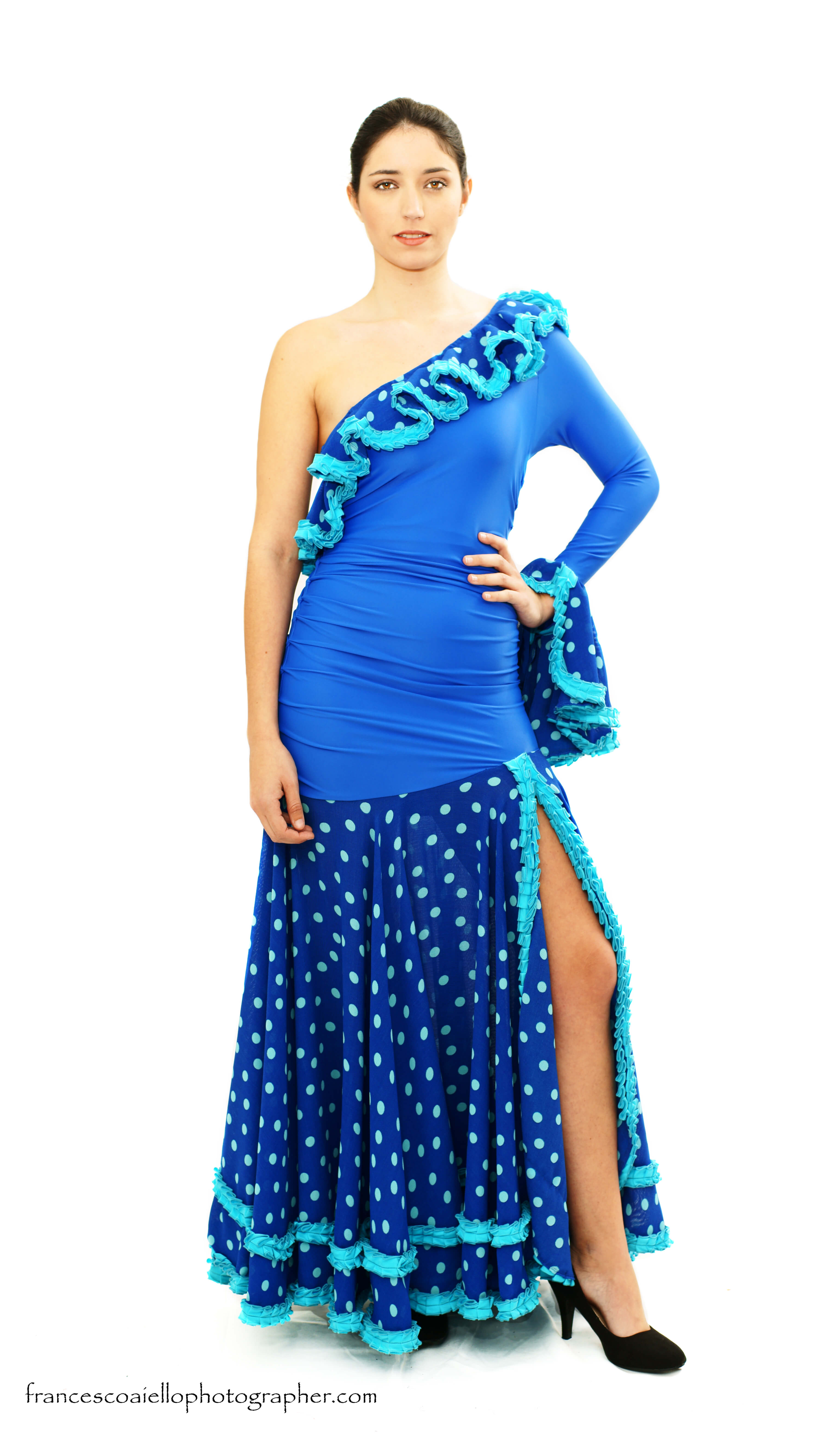 Vestido flamenco azul eléctrico de punto de lycra